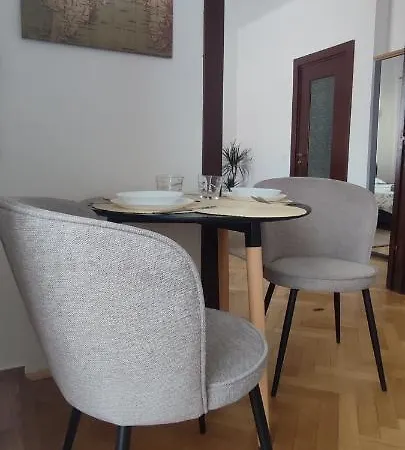 Apartmán Historic Centre Romana. *